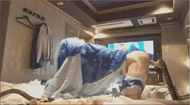 15-08-34-034.gif